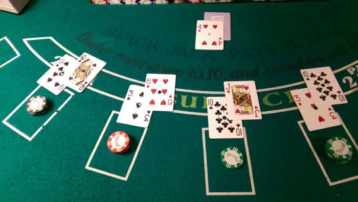 Luật Chơi Blackjack Dành Cho Người Mới