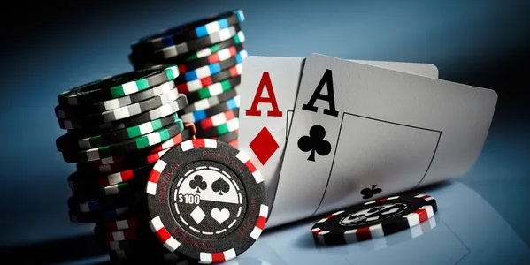 Poker Là Gì? Cách Chơi Bài Poker